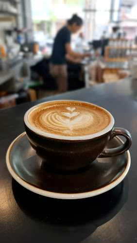 Comentarii opinii despre Dot Coffee