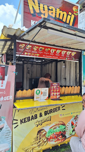 Nyamil Kebab Dan burger - Kota Blitar