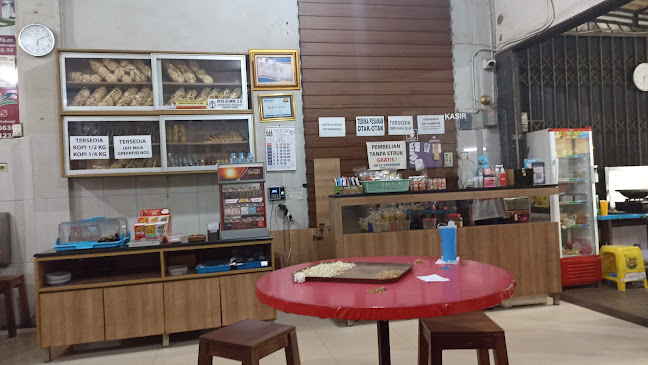 Mie Ayam Aloi - Gastronomi dan perhotelan