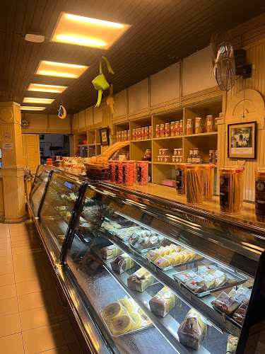 Jl. Braga No.58, Braga, Kec. Sumur Bandung, Kota Bandung, Jawa Barat 40111