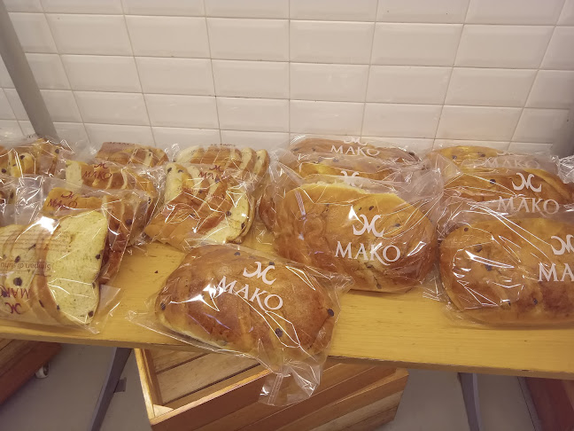 MAKO CAKE & BAKERY - Royal Plaza - Surabaya