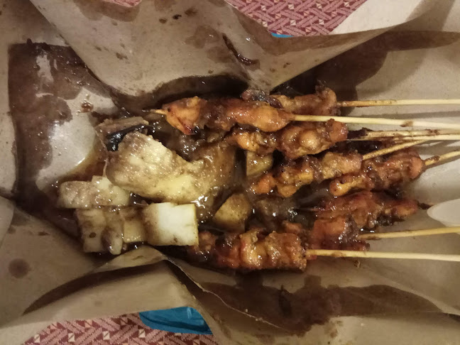 Comentarii opinii despre Sate Jhony