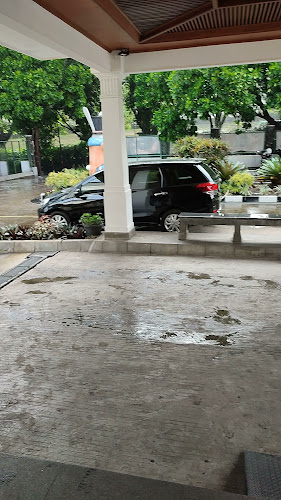 Armor Genuine Rabbit Town - Kota Bandung