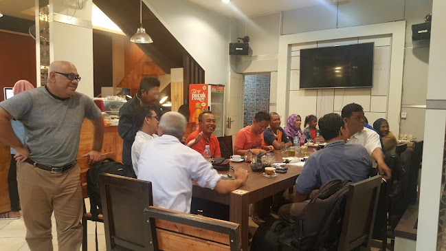 Jl. Gagak Hitam No.71-73, Sei Sikambing B, Kec. Medan Sunggal, Kota Medan, Sumatera Utara 20122