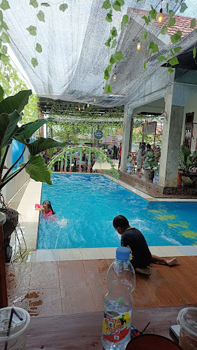 Oemah k'Nai - Gastronomi dan perhotelan