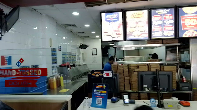 Opinii despre Domino's Pizza în Kota Depok - Gastronomi dan perhotelan
