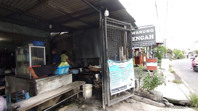 Warung Nengah - Gastronomi dan perhotelan