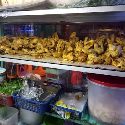 AYAM PENYET BUK DESI