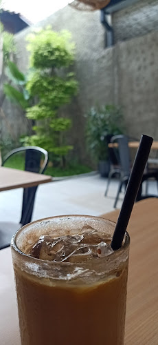 Jl. Dr. Moh. Hatta No.11, Sentul, Kec. Kepanjenkidul, Kota Blitar, Jawa Timur 66113