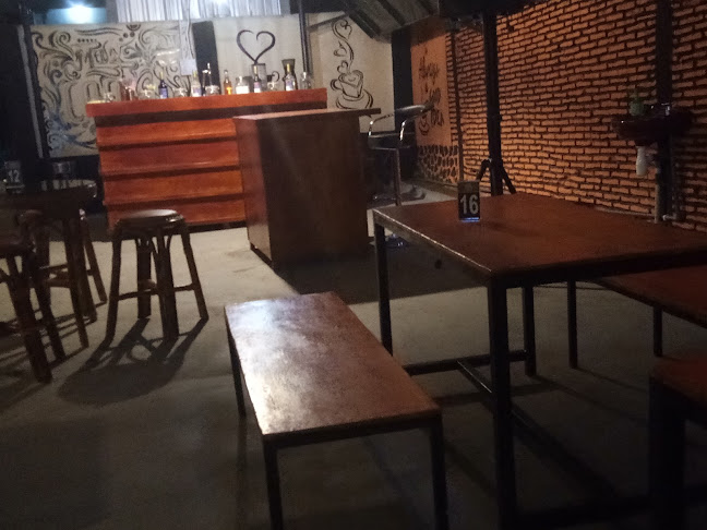 Comentarii opinii despre MAX CAFE