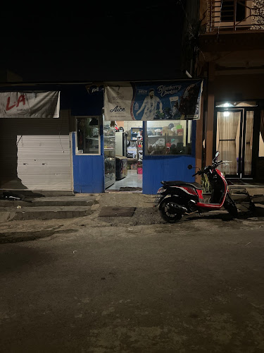 Opinii despre Warung Ceria - Kota Batu în Kota Batu - Gastronomi dan perhotelan