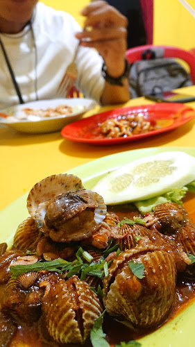 Jl. Jend. Sudirman, Tengkerang Tengah, Kec. Marpoyan Damai, Kota Pekanbaru, Riau