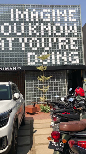 Seniman Coffee Trunojoyo