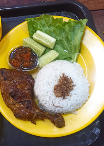 Comentarii opinii despre Mie Ayam Jamur Haji Idris