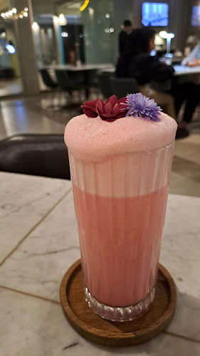 Opinii despre OURA - Cafe & Restaurant în Kota Malang - Gastronomi dan perhotelan