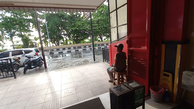 C Bezt FriedChicken - Gastronomi dan perhotelan