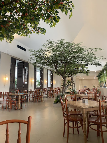 Armey Kitchen & Flowershop - Surabaya