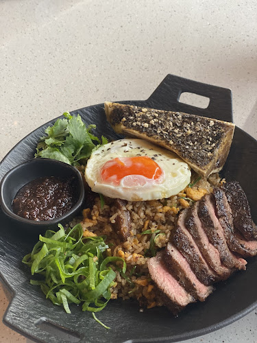 Seseduh Resto & Lounge Semarang - Gastronomi dan perhotelan