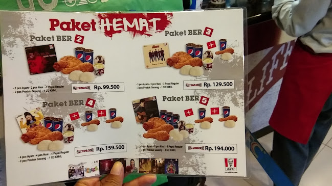 Jl. Jendral Sudirman No.73, Pinaesaan, Kec. Wenang, Kota Manado, Sulawesi Utara 95114