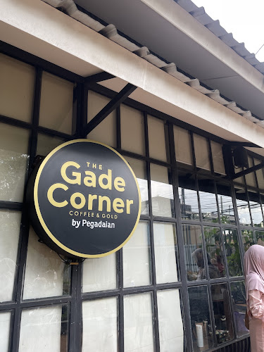 Opinii despre The Gade Corner Coffee and Gold Sukabumi în Kota Sukabumi - Gastronomi dan perhotelan