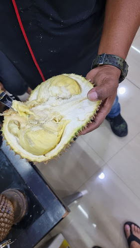 Durian Acin Bandung - Gastronomi dan perhotelan