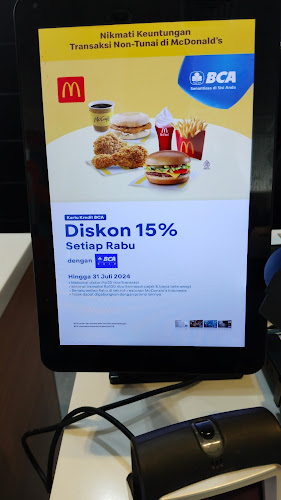 QV5C+6X5, Jl. MT Haryono, Gn. Bahagia, Kecamatan Balikpapan Selatan, Kota Balikpapan, Kalimantan Timur 76114