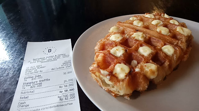 Opinii despre Dailydose Coffee & Eatery în Kota Bogor - Gastronomi dan perhotelan