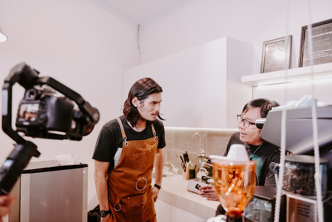 Opinii despre Diwaroeng în Kota Tangerang Selatan - Gastronomi dan perhotelan