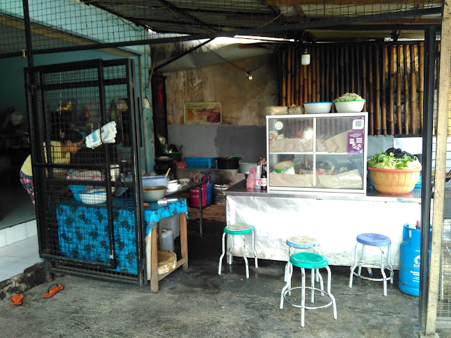 Warung Nengah - Gastronomi dan perhotelan
