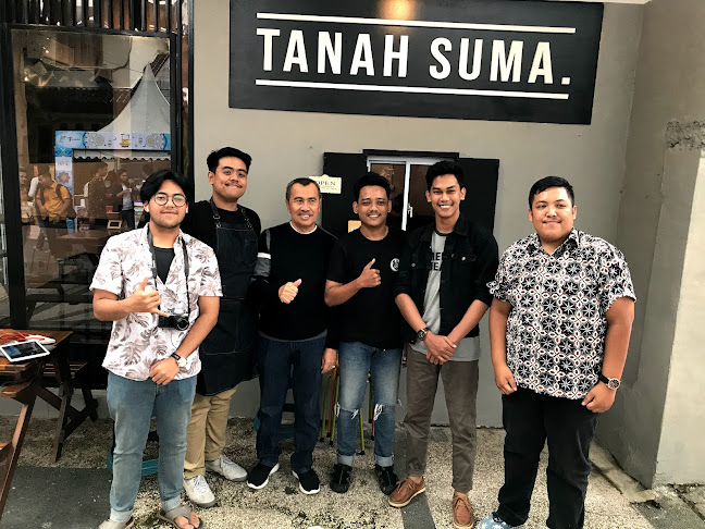 Opinii despre Tanah Suma Coffee Shop în Kota Pekanbaru - Gastronomi dan perhotelan