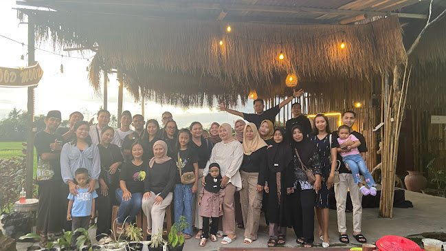 Lesehan Bambu sayang-sayang - Gastronomi dan perhotelan