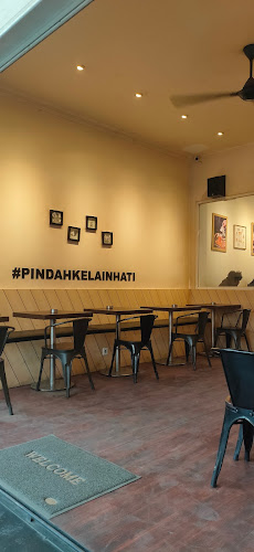 Opinii despre Kopi Lain Hati Muhammad Yamin Samarinda în Kota Samarinda - Gastronomi dan perhotelan