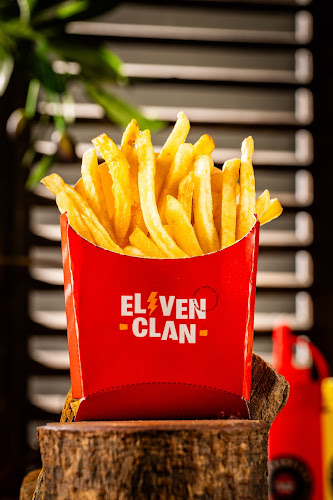 ELEVEN CLAN BURGER