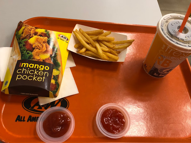 LG, Galaxy Mall, Jl. Dr. Ir. H. Soekarno, Mulyorejo, Kec. Mulyorejo, Surabaya, Jawa Timur 60115