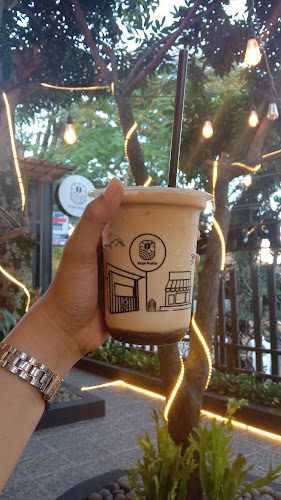 Jl. Komodor Udara Supadio No.112, Husen Sastranegara, Kec. Cicendo, Kota Bandung, Jawa Barat 40174