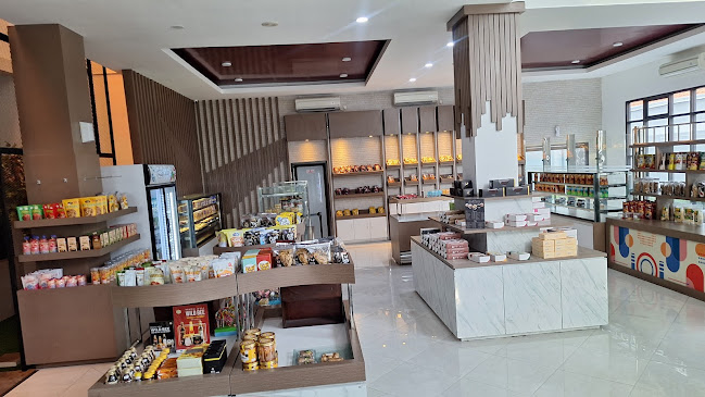 Opinii despre Amanda Brownies Diponegoro în Surabaya - Gastronomi dan perhotelan