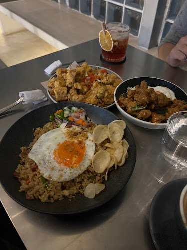 Opinii despre Stainn Cafe în Kota Batam - Gastronomi dan perhotelan