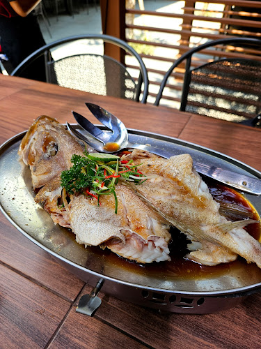 Kurnia Seafood Bandung