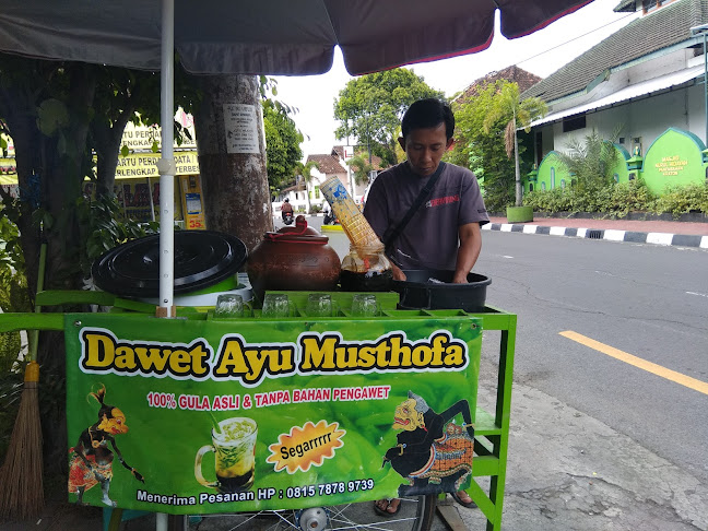 Opinii despre Dawet Ayu dan camcau Musthofa꧋ꦣꦮꦼꦠ꧀ꦄꦪꦸ în Kota Yogyakarta - Gastronomi dan perhotelan