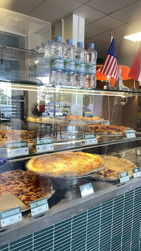 Liberty Slice Pizza - Gastronomi dan perhotelan