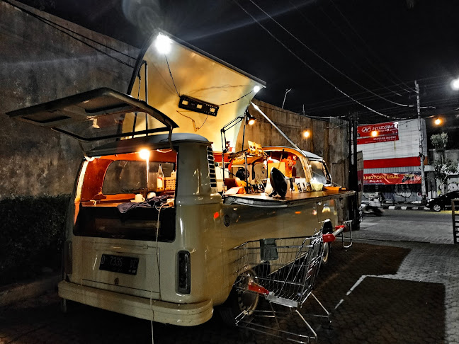 Jl. Jend. A. Yani No.241, Mangkukusuman, Kec. Tegal Tim., Kota Tegal, Jawa Tengah 52123