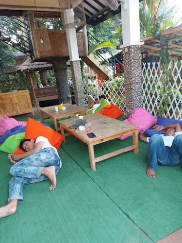 Comentarii opinii despre D'Kampoeng Tipar