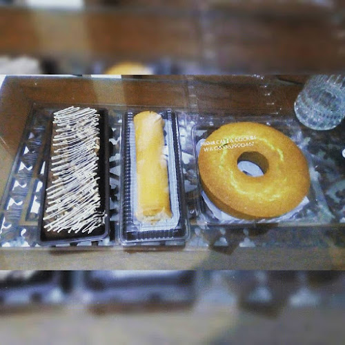 Opinii despre Dina Cake & Cookies în Kota Lhokseumawe - Gastronomi dan perhotelan