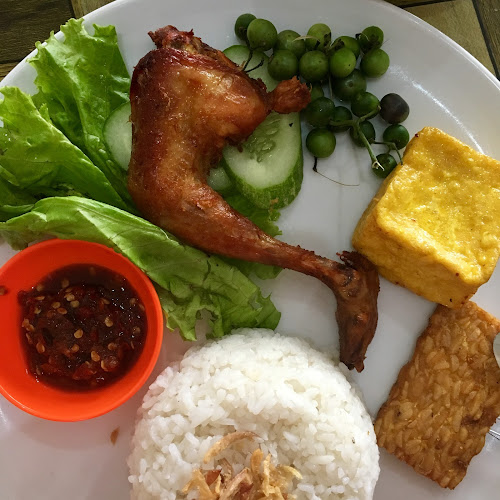 Comentarii opinii despre Warung C'Mar