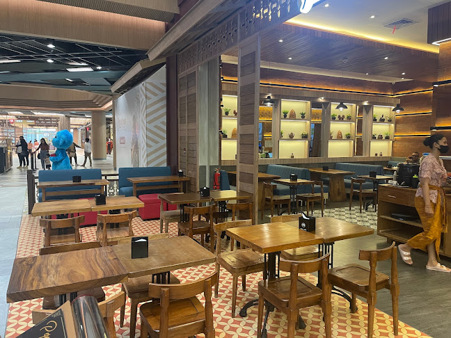 Pandan Kuring Rastaurant Living World Denpasar - Gastronomi dan perhotelan