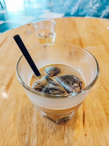 Dhapu Ava Koffie Sudirman - Kota Pekanbaru