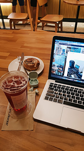 Starbucks Sudirman Palembang - Kota Palembang