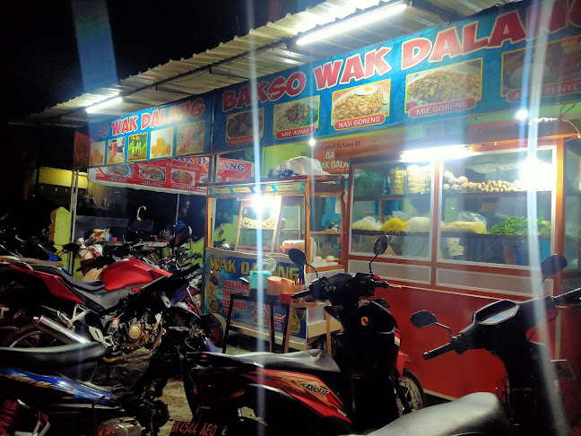 Warung Bakso Wak Dalang Dan Ayam Penyet - Gastronomi dan perhotelan