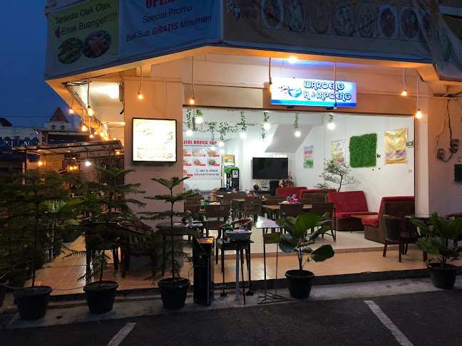 Comentarii opinii despre Waroeng Kampoeng Batam