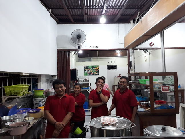 Opinii despre Mie Bandung Sesetan, Cabang Teuku umar în Kota Denpasar - Gastronomi dan perhotelan